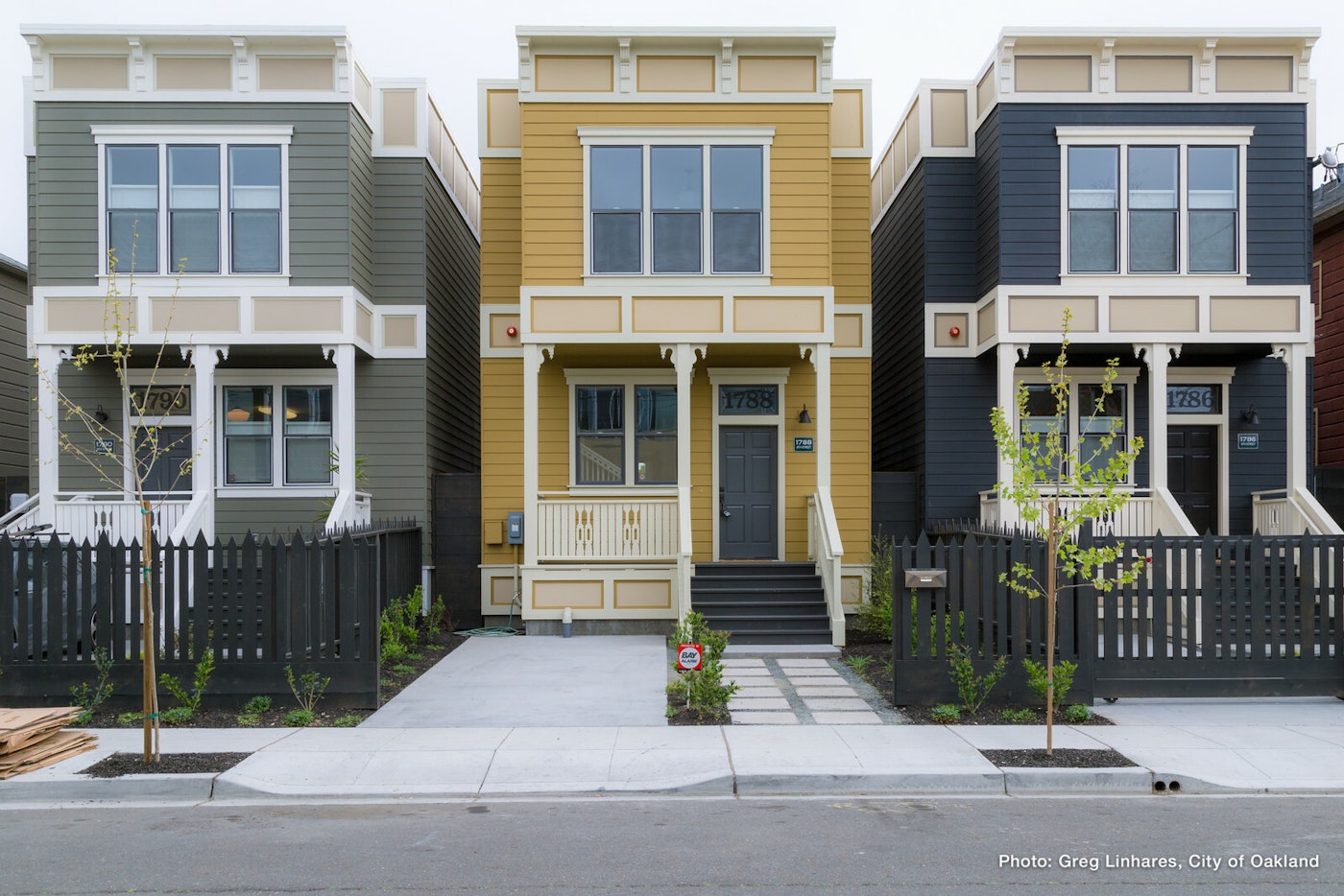 Photo of development projects on 8th Street in Oakland