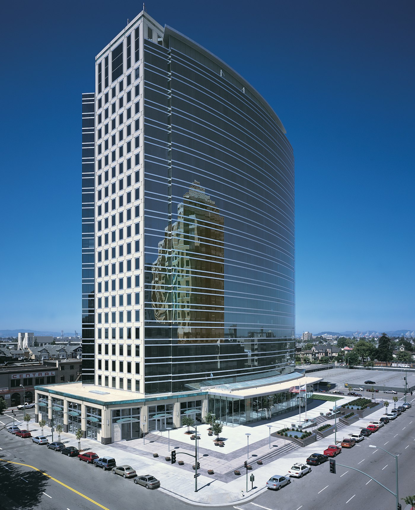 Green Building Photo - Commercial: 555 12th Street
