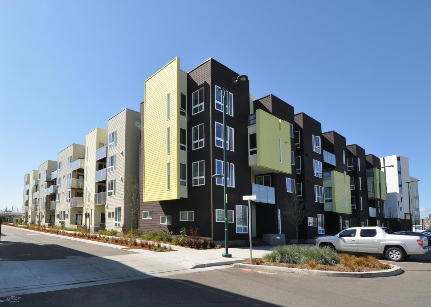Green Building Photo - Residential: Ironhorse at Central Station
